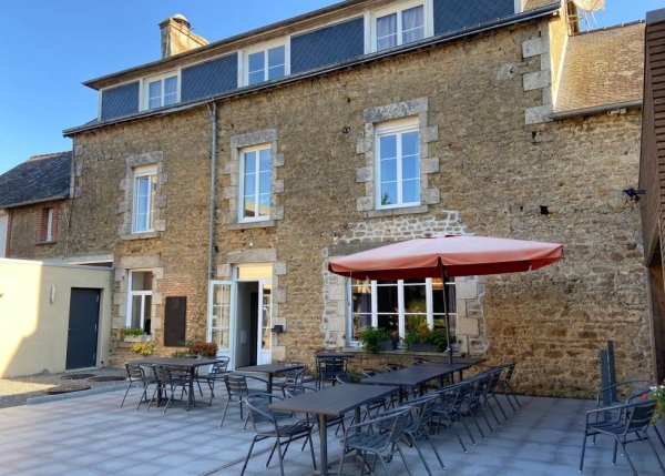 hôtel - La Lentillère - restaurant LALACELLE - restaurant a28